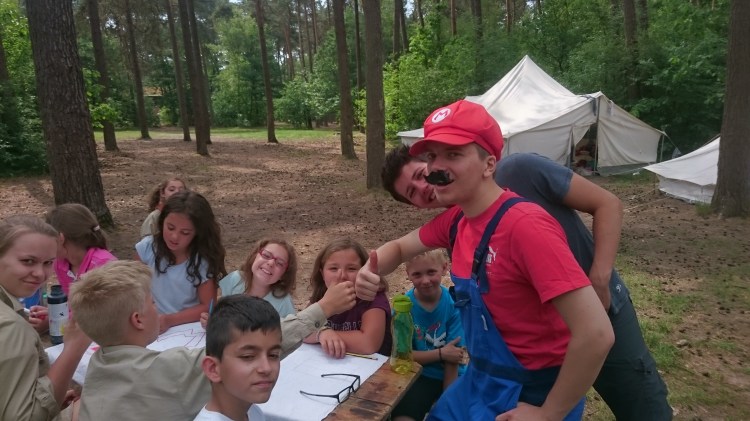 1496482214822-1855610014